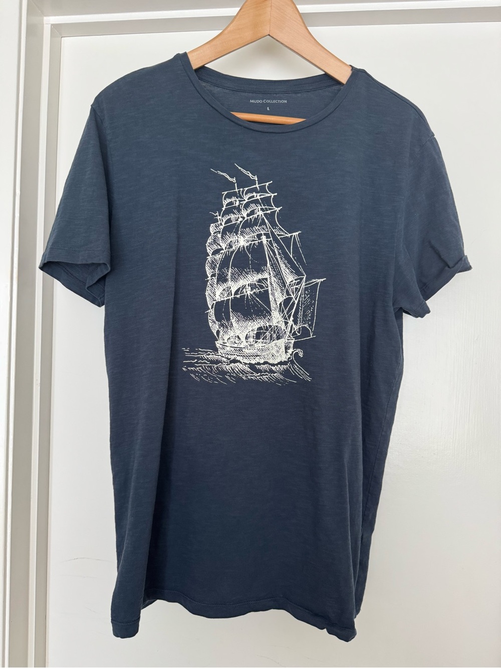 Navy Graphic Short Sleeve Tee with Sailboat Print